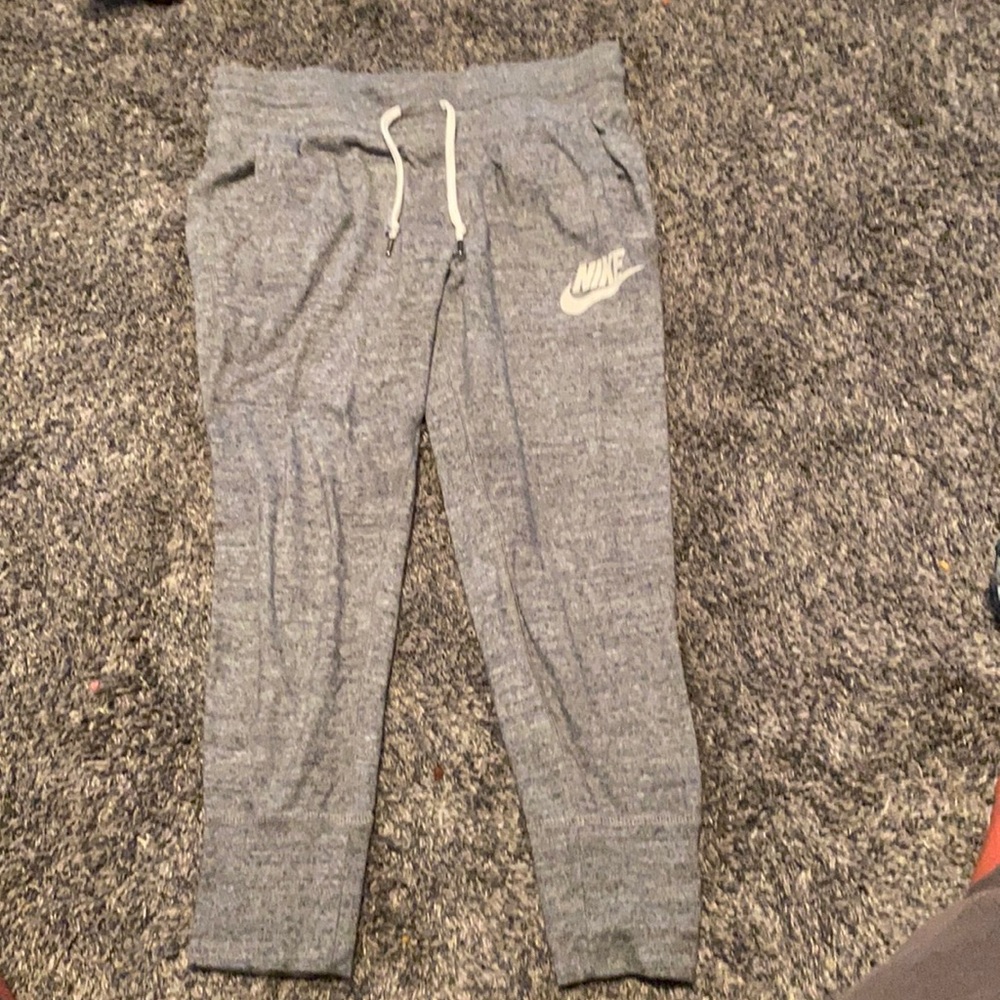 Nike sweat capris